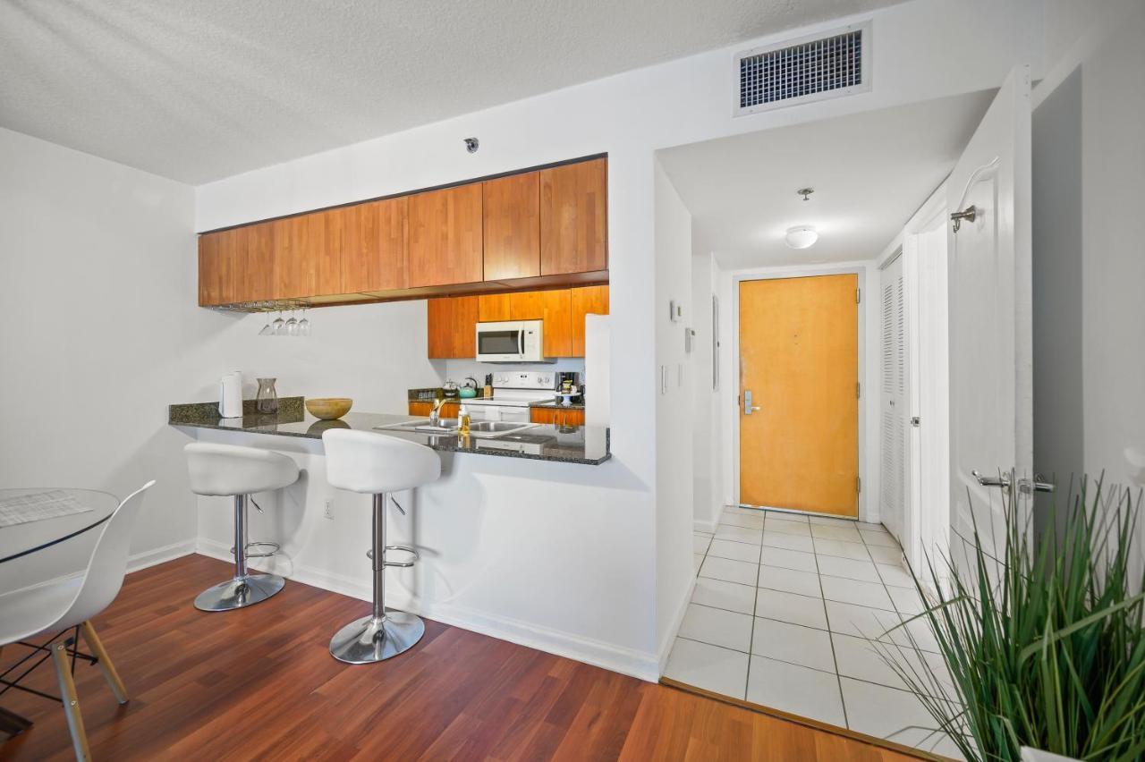 Luxurious 1Br High Rise Condo Brickell-Free Parking Miami Exteriör bild